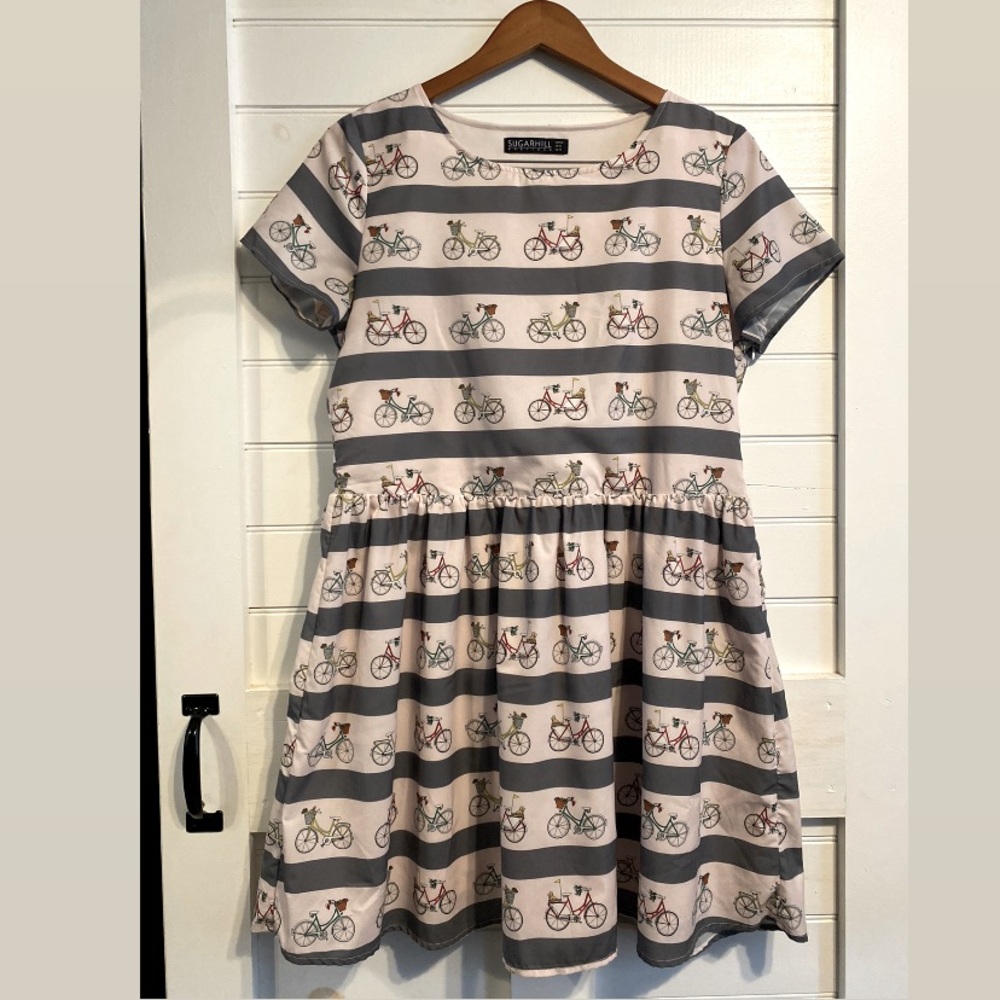 Sugar Hill Boutique Light Pink/Gray Bicycle Dress